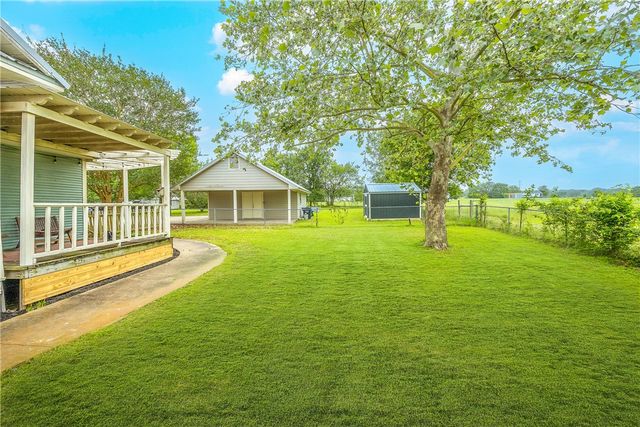 6440 FM 332, Brenham, TX 77833