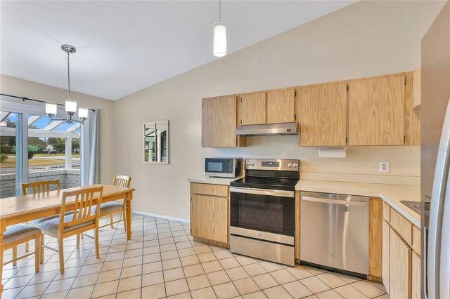 2598 SHEFFIELD AVENUE, Orlando, FL 32806