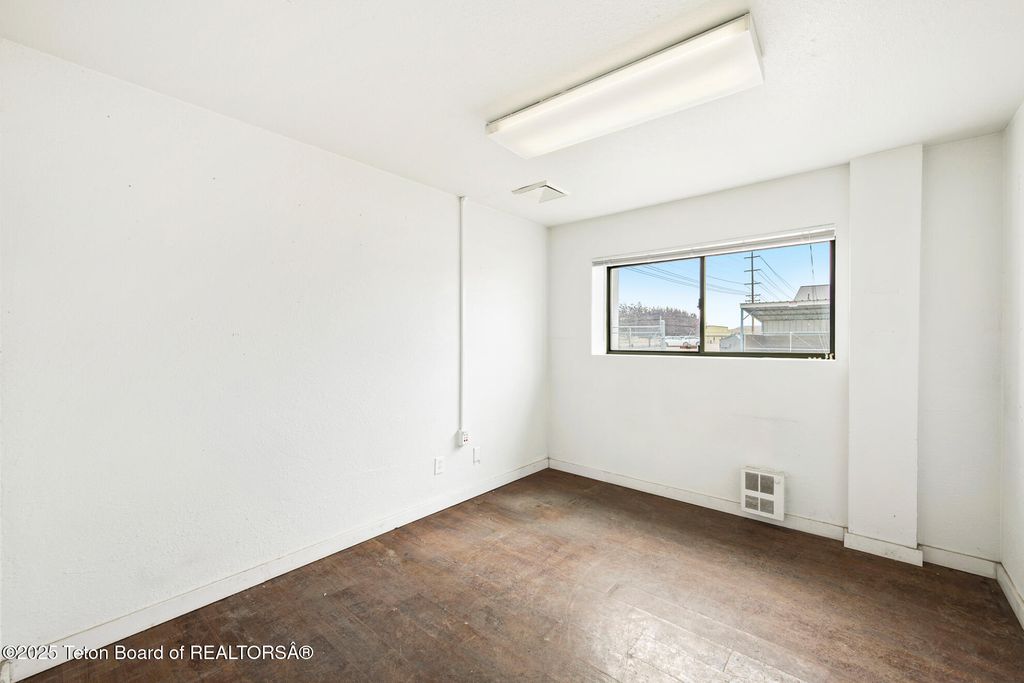 80 ALLEGIANCE Circle, Evanston, WY 82930 photo 21