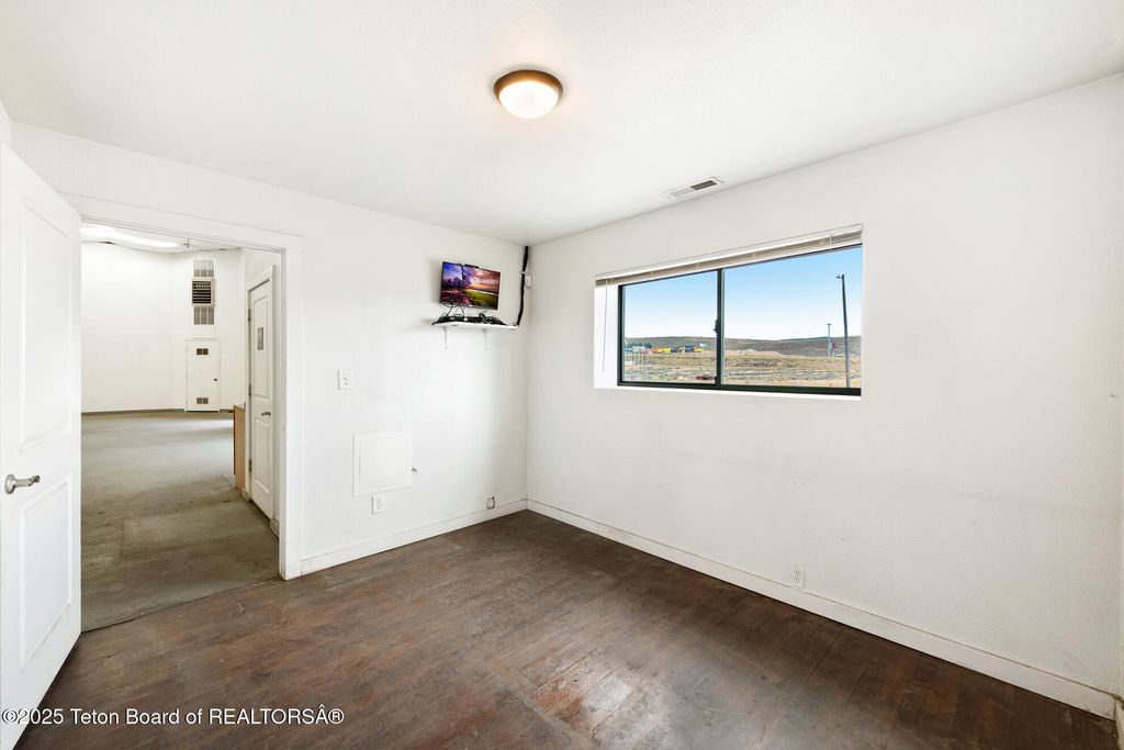 80 ALLEGIANCE Circle, Evanston, WY 82930 photo 22