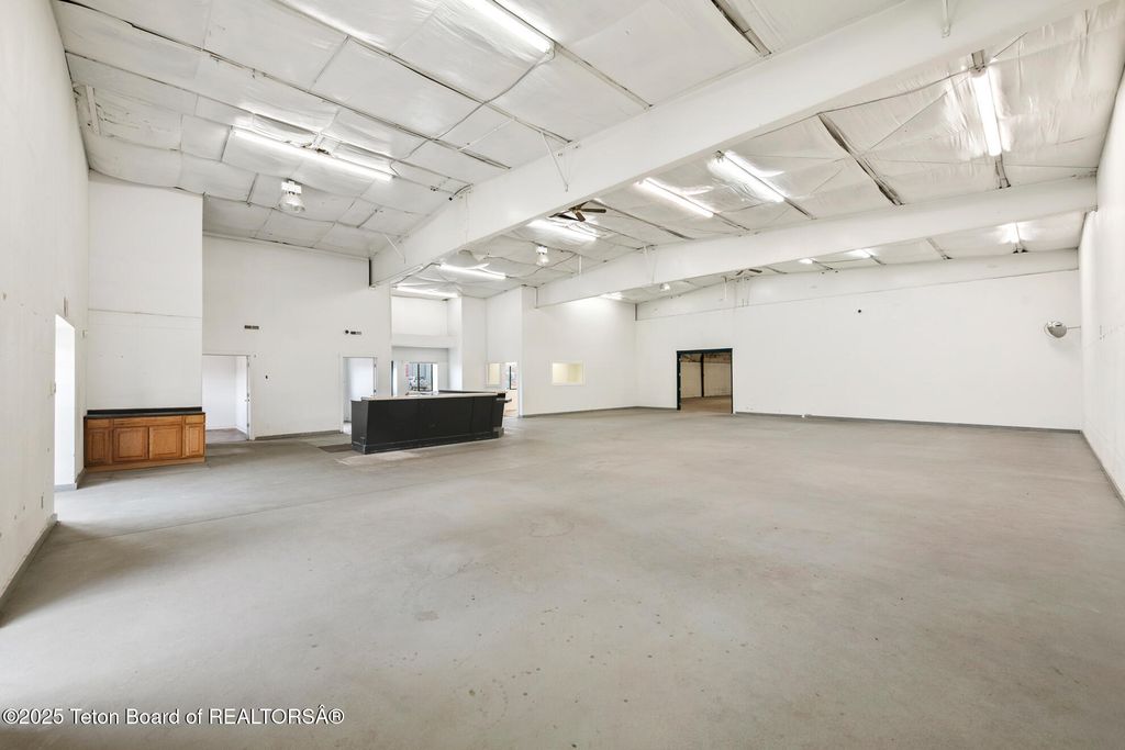 80 ALLEGIANCE Circle, Evanston, WY 82930 photo 29