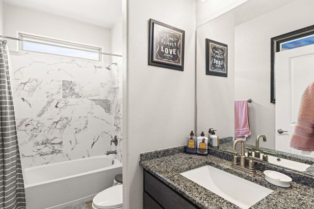 1878 Castle Peak Loop NE, Rio Rancho, NM 87144