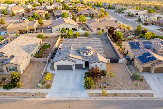1878 Castle Peak Loop NE, Rio Rancho, NM 87144