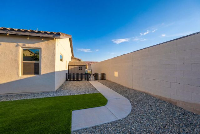 1878 Castle Peak Loop NE, Rio Rancho, NM 87144