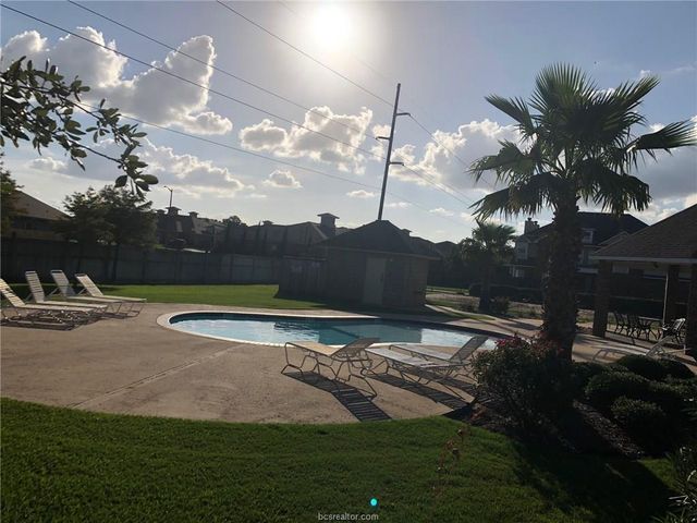 4332 Dawn Lynn Drive, College Station, TX 77845