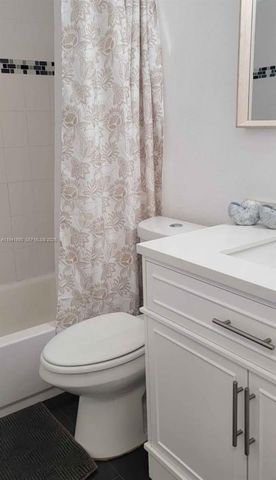 2228 Polk St 3, Hollywood, FL 33020