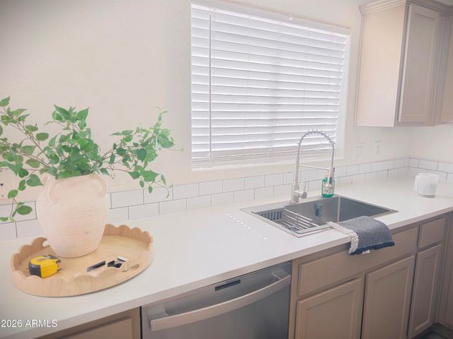 5107 W Shumway Farm Road, Laveen, AZ 85339