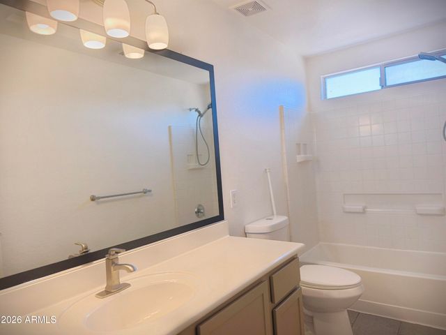 5107 W Shumway Farm Road, Laveen, AZ 85339