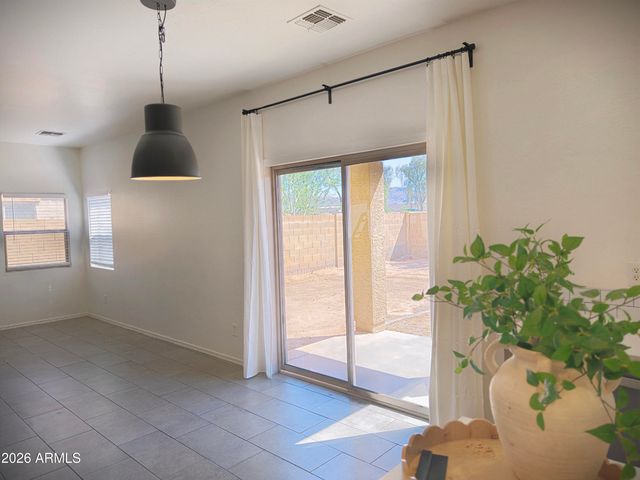 5107 W Shumway Farm Road, Laveen, AZ 85339