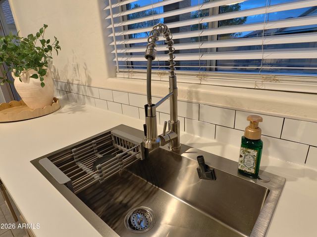5107 W Shumway Farm Road, Laveen, AZ 85339