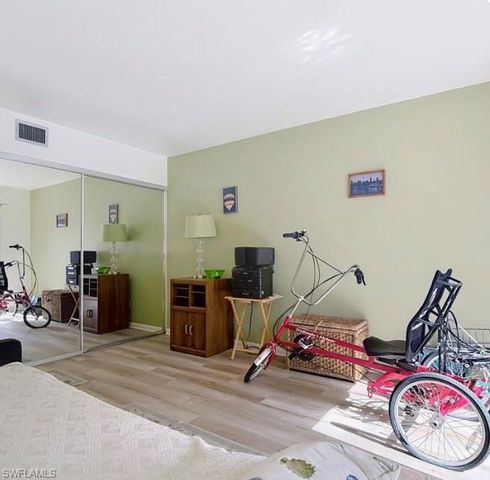 627 Serendipity DR 627, Naples, FL 34108