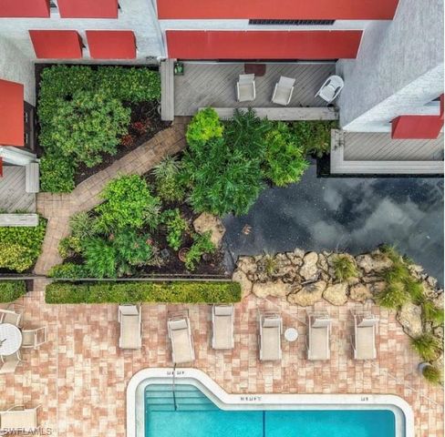 627 Serendipity DR 627, Naples, FL 34108