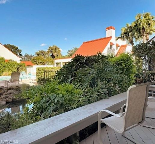 627 Serendipity DR 627, Naples, FL 34108