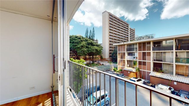 933 Kaheka Street A309, Honolulu, HI 96814