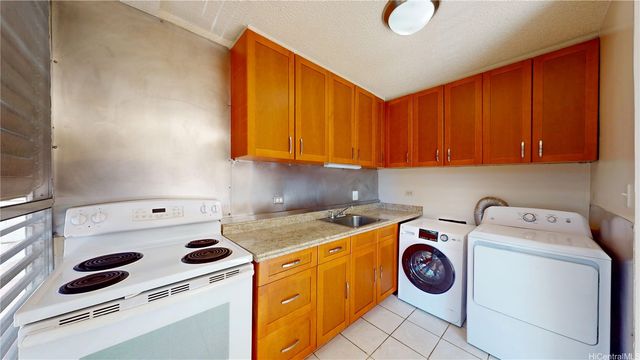 933 Kaheka Street A309, Honolulu, HI 96814