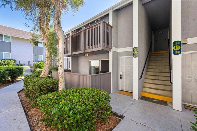 6333 College Grove Way 11102, San Diego, CA 92115