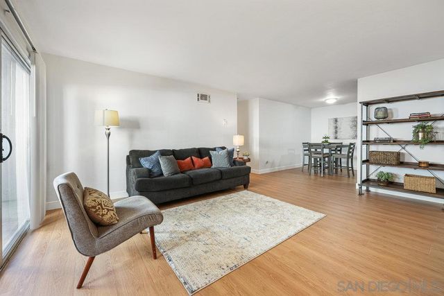 6333 College Grove Way 11102, San Diego, CA 92115