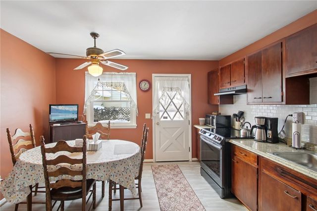 4 Ruth Ellen Way, Gates, NY 14624