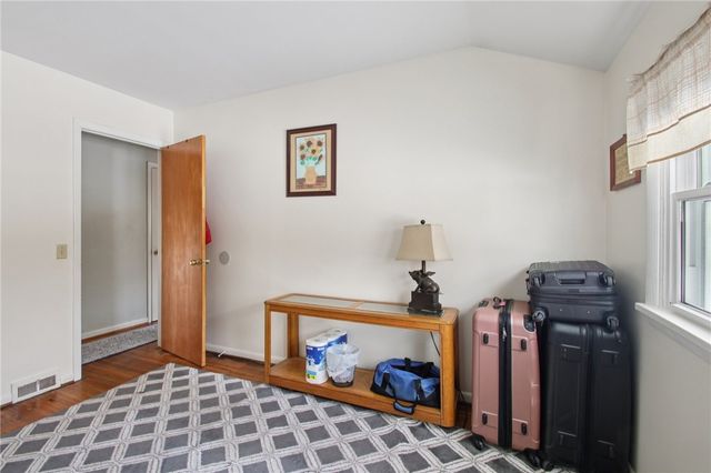 4 Ruth Ellen Way, Gates, NY 14624