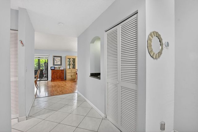 7833 San Marcos Place, Boca Raton, FL 33433