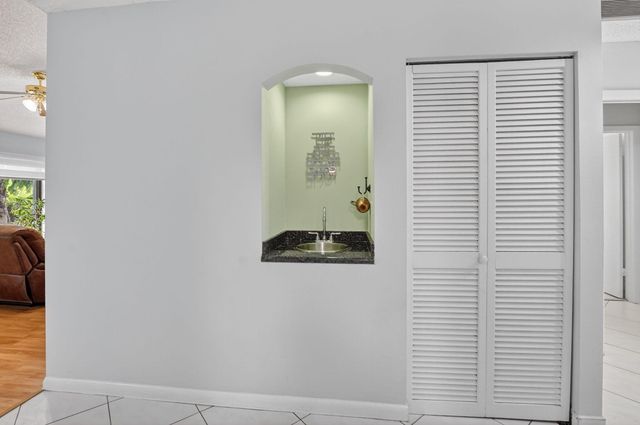 7833 San Marcos Place, Boca Raton, FL 33433