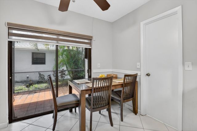 7833 San Marcos Place, Boca Raton, FL 33433