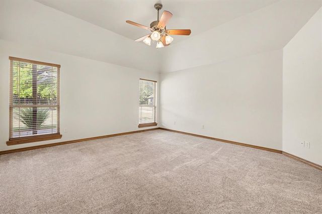 1285 Bradford Place, Blanchard, OK 73010