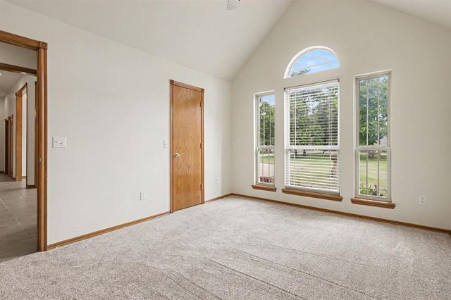 1285 Bradford Place, Blanchard, OK 73010