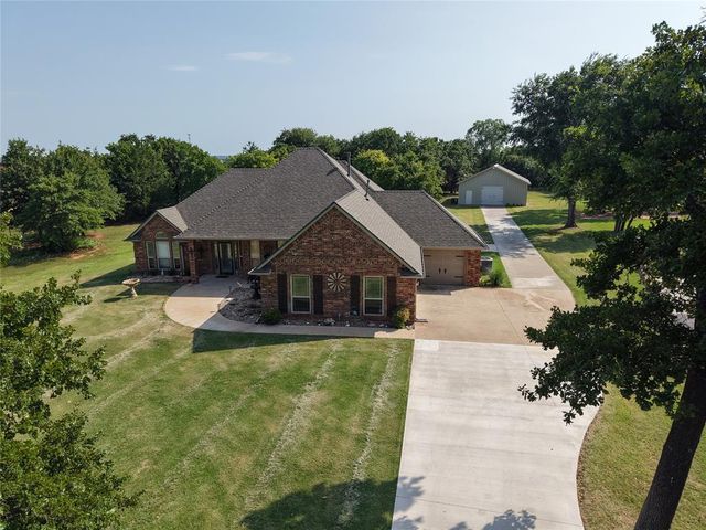 1285 Bradford Place, Blanchard, OK 73010