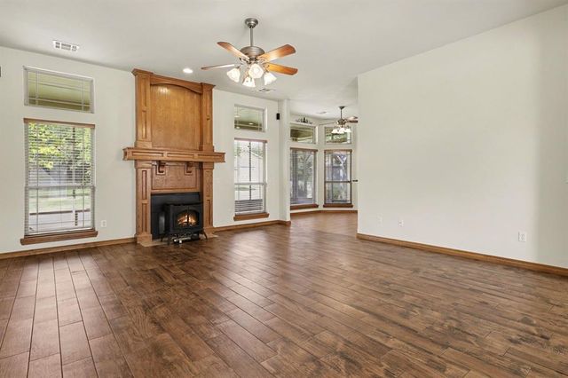 1285 Bradford Place, Blanchard, OK 73010