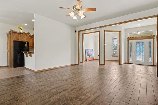 1285 Bradford Place, Blanchard, OK 73010