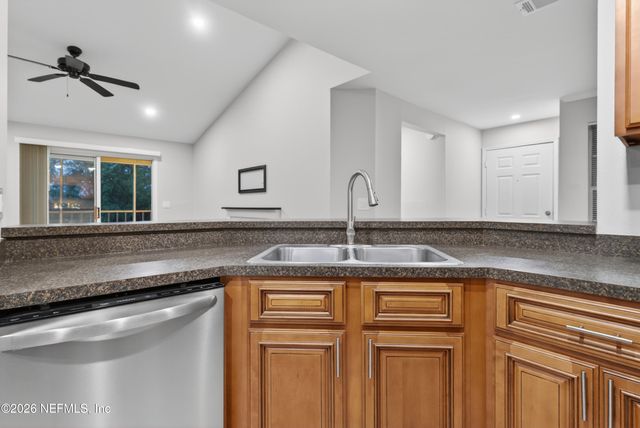 100 IRONWOOD Drive 133, Ponte Vedra Beach, FL 32082