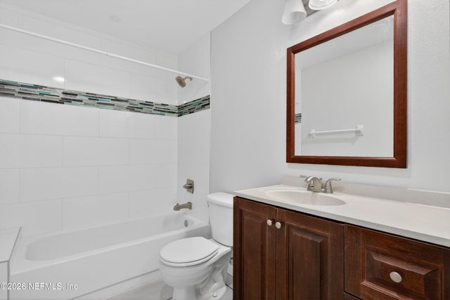 100 IRONWOOD Drive 133, Ponte Vedra Beach, FL 32082