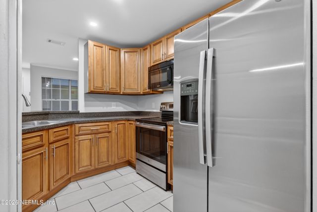 100 IRONWOOD Drive 133, Ponte Vedra Beach, FL 32082