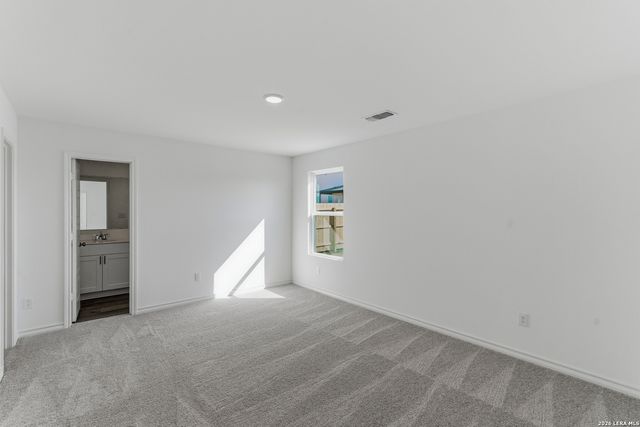 1242 LOS MOCHIS AVENUE, Converse, TX 78109