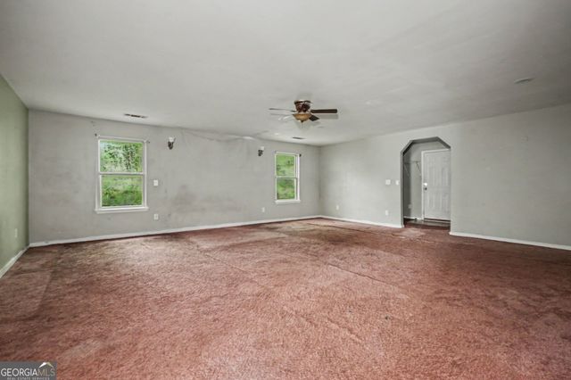 1727 Vauxhall Drive, Lithonia, GA 30058