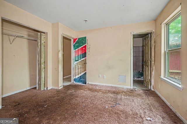 1727 Vauxhall Drive, Lithonia, GA 30058