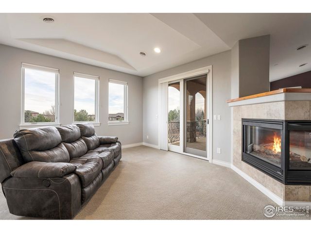 8712 Portico Ln, Longmont, CO 80503