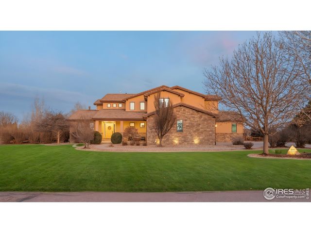 8712 Portico Ln, Longmont, CO 80503