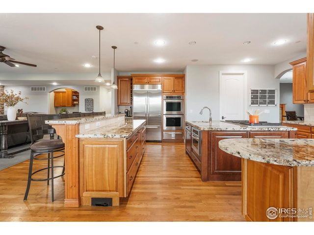 8712 Portico Ln, Longmont, CO 80503