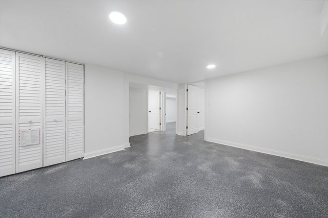 6604 S Rockwell Street, Chicago, IL 60629