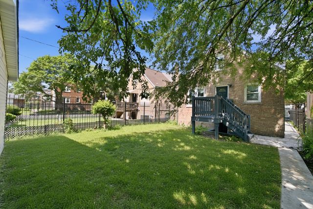 6604 S Rockwell Street, Chicago, IL 60629