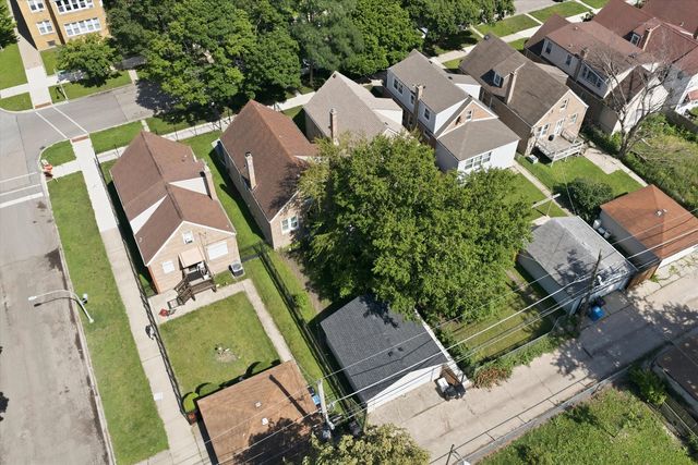 6604 S Rockwell Street, Chicago, IL 60629