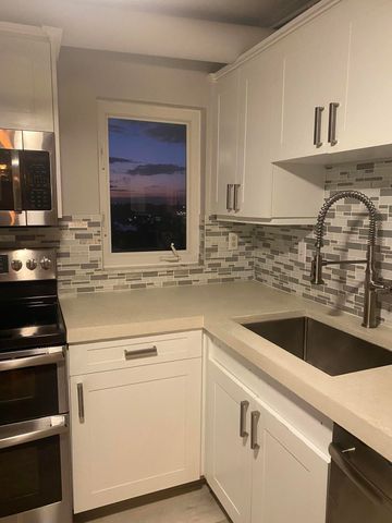 3215 S Ocean Boulevard 402, Highland Beach, FL 33487