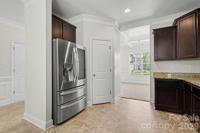 2318 Sonoma Valley Drive, Charlotte, NC 28214