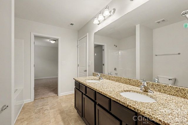 2318 Sonoma Valley Drive, Charlotte, NC 28214