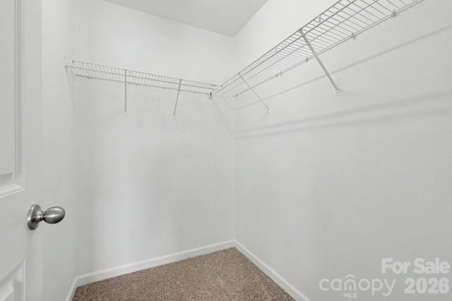 2318 Sonoma Valley Drive, Charlotte, NC 28214