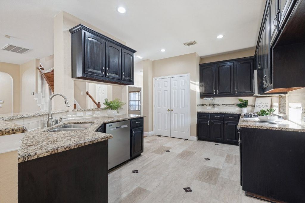 3201 Marquette Drive, Flower Mound, TX 75022 — photo 5