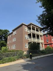 21 Woodman St 3, Boston, MA 02130