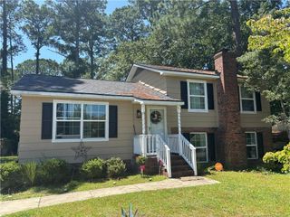 1613 Morehead Avenue, Fayetteville, NC 28303